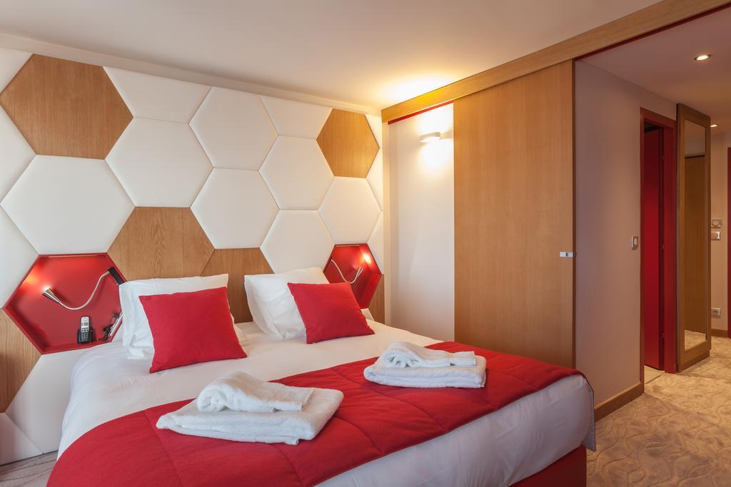 Royal Ours Blanc Boutique Hotel & Spa Alpe d'Huez Ruang foto
