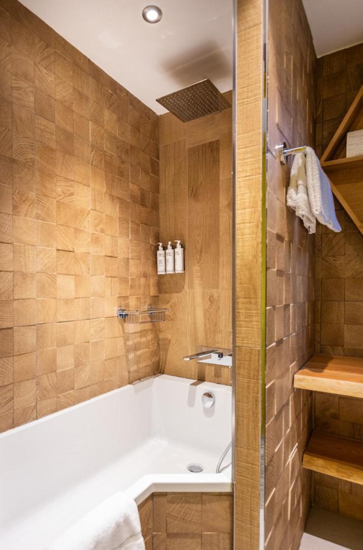 Royal Ours Blanc Boutique Hotel & Spa Alpe d'Huez Ruang foto